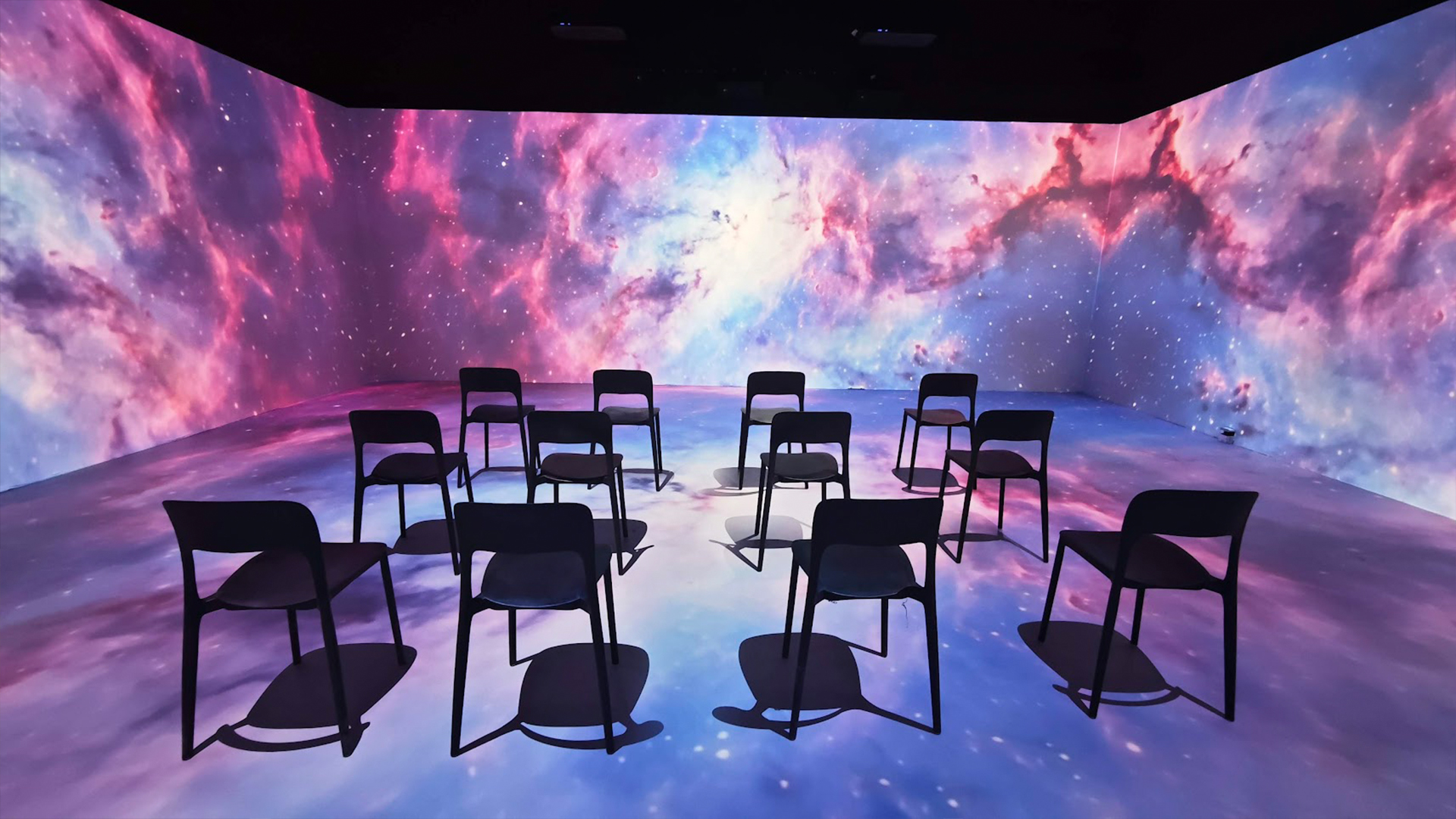 Una experiencia en la sala inmersiva